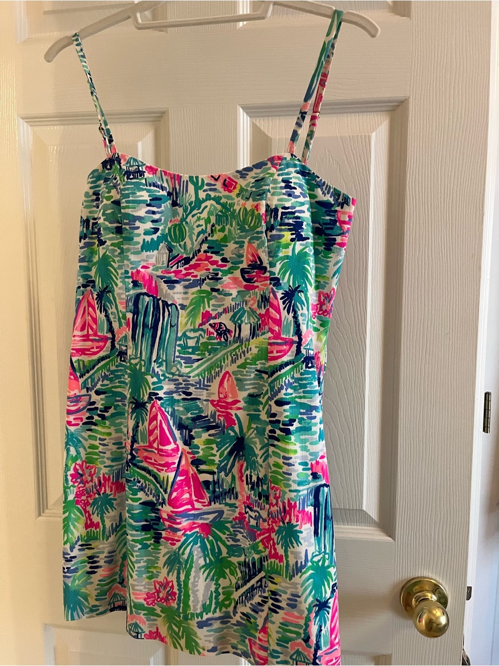 Lilly Pulitzer Shelli Tropical Print Dress in Pink & Green in size 2. Like new.